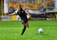 Foto de la galería: La caída de Crucero ante Boca Unidos, en imágenes