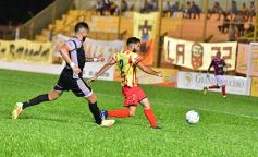 Foto de la galería: La caída de Crucero ante Boca Unidos, en imágenes