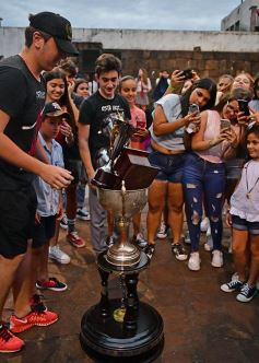 Foto de la galería: Los ganadores de la Estudiantina, a puro festejo