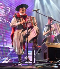 Foto de la galería: Festival Nacional de la Música del Litoral: postales mágicas de la primera noche