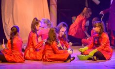 Foto de la galería: Talentos Posadas cerró el año con su gala en el Montoya