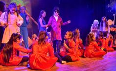 Foto de la galería: Talentos Posadas cerró el año con su gala en el Montoya