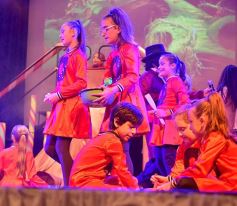 Foto de la galería: Talentos Posadas cerró el año con su gala en el Montoya