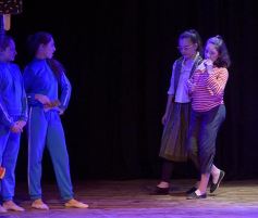 Foto de la galería: Talentos Posadas cerró el año con su gala en el Montoya