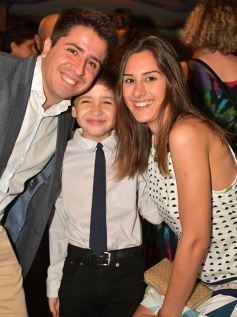 Foto de la galería: Primera Comunión en la parroquia Santos Mártires