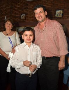 Foto de la galería: Primera Comunión en la parroquia Santos Mártires