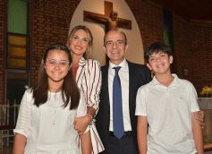 Foto de la galería: Primera Comunión en la parroquia Santos Mártires