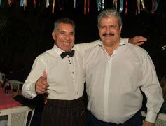 Foto de la galería: El cumple del doctor Arnaldo Santa Cruz: asado y mucha música