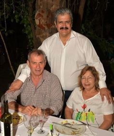 Foto de la galería: El cumple del doctor Arnaldo Santa Cruz: asado y mucha música