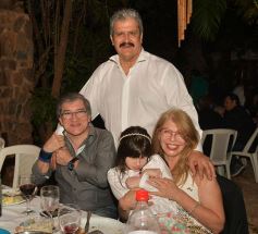 Foto de la galería: El cumple del doctor Arnaldo Santa Cruz: asado y mucha música