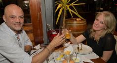 Foto de la galería: Noche de sábado en Mentecato Joy