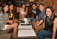 Foto de la galería: Noche de sábado en Mentecato Joy