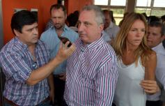 Foto de la galería: Passalacqua y Frigerio inauguraron una sede social y obras de infraestructura urbana en Posadas