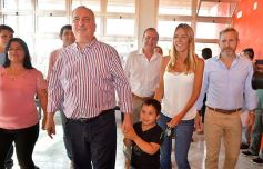 Foto de la galería: Passalacqua y Frigerio inauguraron una sede social y obras de infraestructura urbana en Posadas