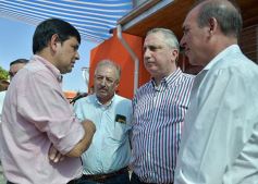 Foto de la galería: Passalacqua y Frigerio inauguraron una sede social y obras de infraestructura urbana en Posadas