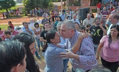 Foto de la galería: Passalacqua y Frigerio inauguraron una sede social y obras de infraestructura urbana en Posadas