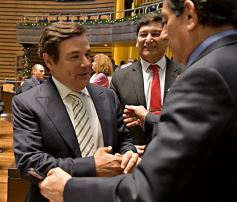 Foto de la galería: Carlos Rovira fue reelecto para conducir por un nuevo período el Poder Legislativo