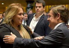 Foto de la galería: Carlos Rovira fue reelecto para conducir por un nuevo período el Poder Legislativo