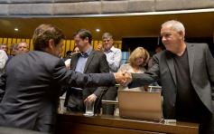 Foto de la galería: Carlos Rovira fue reelecto para conducir por un nuevo período el Poder Legislativo