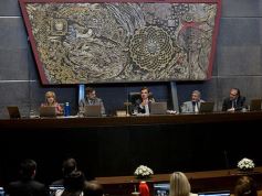 Foto de la galería: Carlos Rovira fue reelecto para conducir por un nuevo período el Poder Legislativo