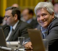 Foto de la galería: Carlos Rovira fue reelecto para conducir por un nuevo período el Poder Legislativo