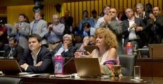 Foto de la galería: Carlos Rovira fue reelecto para conducir por un nuevo período el Poder Legislativo