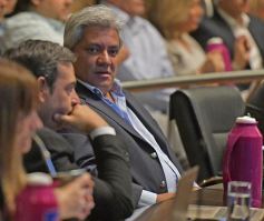Foto de la galería: Carlos Rovira fue reelecto para conducir por un nuevo período el Poder Legislativo