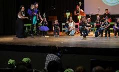 Foto de la galería: Mundo Grillos: los músicos más chiquitos tuvieron su cierre del año en el Montoya