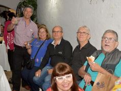 Foto de la galería: Se reunieron los ex compañeros del legendario supermercado Iñiguez