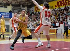 Foto de la galería: El primer capítulo de la final fue para Tokio