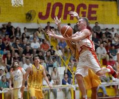Foto de la galería: El primer capítulo de la final fue para Tokio
