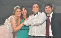 Foto de la galería: Darío Martínez y Tamara Pintos dieron el "sí" en Posadas: las mejores fotos del casamiento