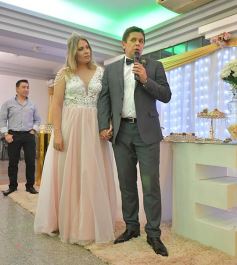 Foto de la galería: Darío Martínez y Tamara Pintos dieron el "sí" en Posadas: las mejores fotos del casamiento