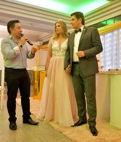 Foto de la galería: Darío Martínez y Tamara Pintos dieron el "sí" en Posadas: las mejores fotos del casamiento