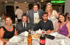 Foto de la galería: Darío Martínez y Tamara Pintos dieron el "sí" en Posadas: las mejores fotos del casamiento