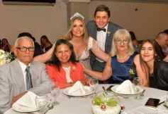 Foto de la galería: Darío Martínez y Tamara Pintos dieron el "sí" en Posadas: las mejores fotos del casamiento