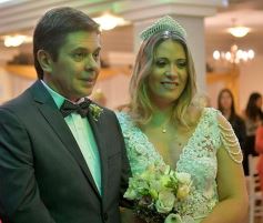 Foto de la galería: Darío Martínez y Tamara Pintos dieron el "sí" en Posadas: las mejores fotos del casamiento