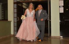 Foto de la galería: Darío Martínez y Tamara Pintos dieron el "sí" en Posadas: las mejores fotos del casamiento