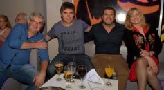 Foto de la galería: El Departamento Informativo de Canal 12, a pleno, despidió el 2018 en el Salón Alvear