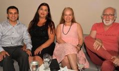 Foto de la galería: El Departamento Informativo de Canal 12, a pleno, despidió el 2018 en el Salón Alvear