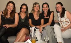 Foto de la galería: El Departamento Informativo de Canal 12, a pleno, despidió el 2018 en el Salón Alvear