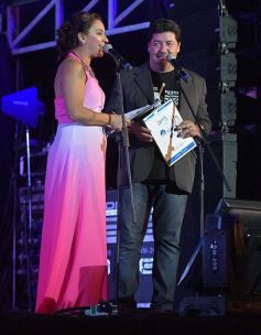 Foto de la galería: A pedido del público: el cierre del Festival del Litoral, inolvidable