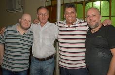 Foto de la galería: Trabajadores de LT 17 despidieron el año y brindaron por un 2019 con muchos éxitos