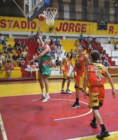 Foto de la galería: Básquet solidario en el Tokio