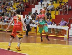 Foto de la galería: Básquet solidario en el Tokio