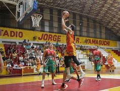 Foto de la galería: Básquet solidario en el Tokio