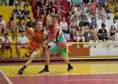 Foto de la galería: Básquet solidario en el Tokio