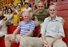 Foto de la galería: Básquet solidario en el Tokio