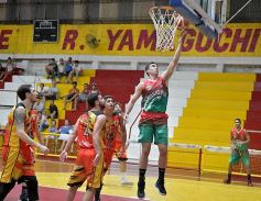 Foto de la galería: Básquet solidario en el Tokio