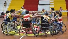 Foto de la galería: Exitoso torneo de básquetbol adaptado en Posadas